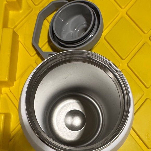 Stanley 64 oz Gray and White Insulated Bottle - Picture 5 of 5